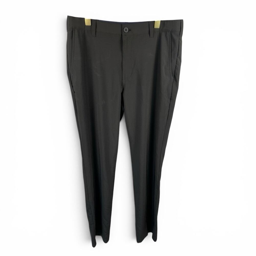 Izod Swingflex Men's Golf Pants Black 34x32 (measures 34x31.5)